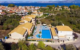 Kavos Plaza Hotel